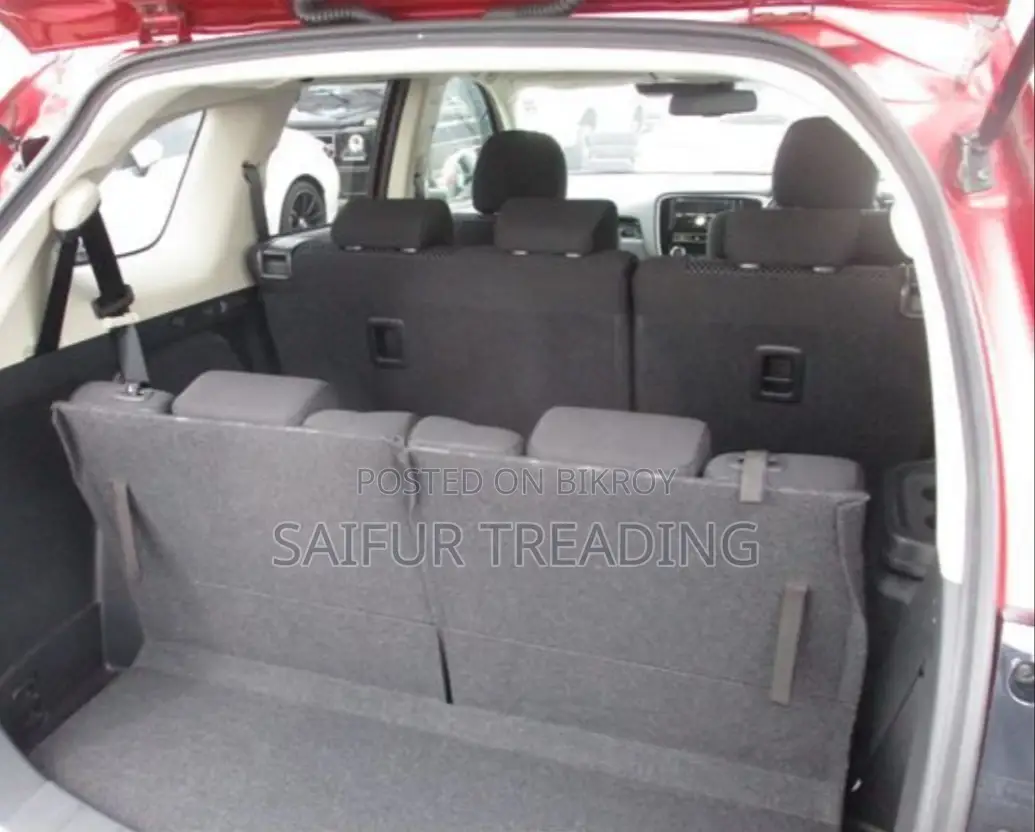 Mitsubishi Outlander Red 2018