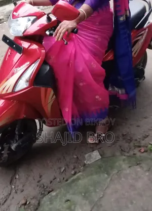 হিরো ২০১৮ রেড