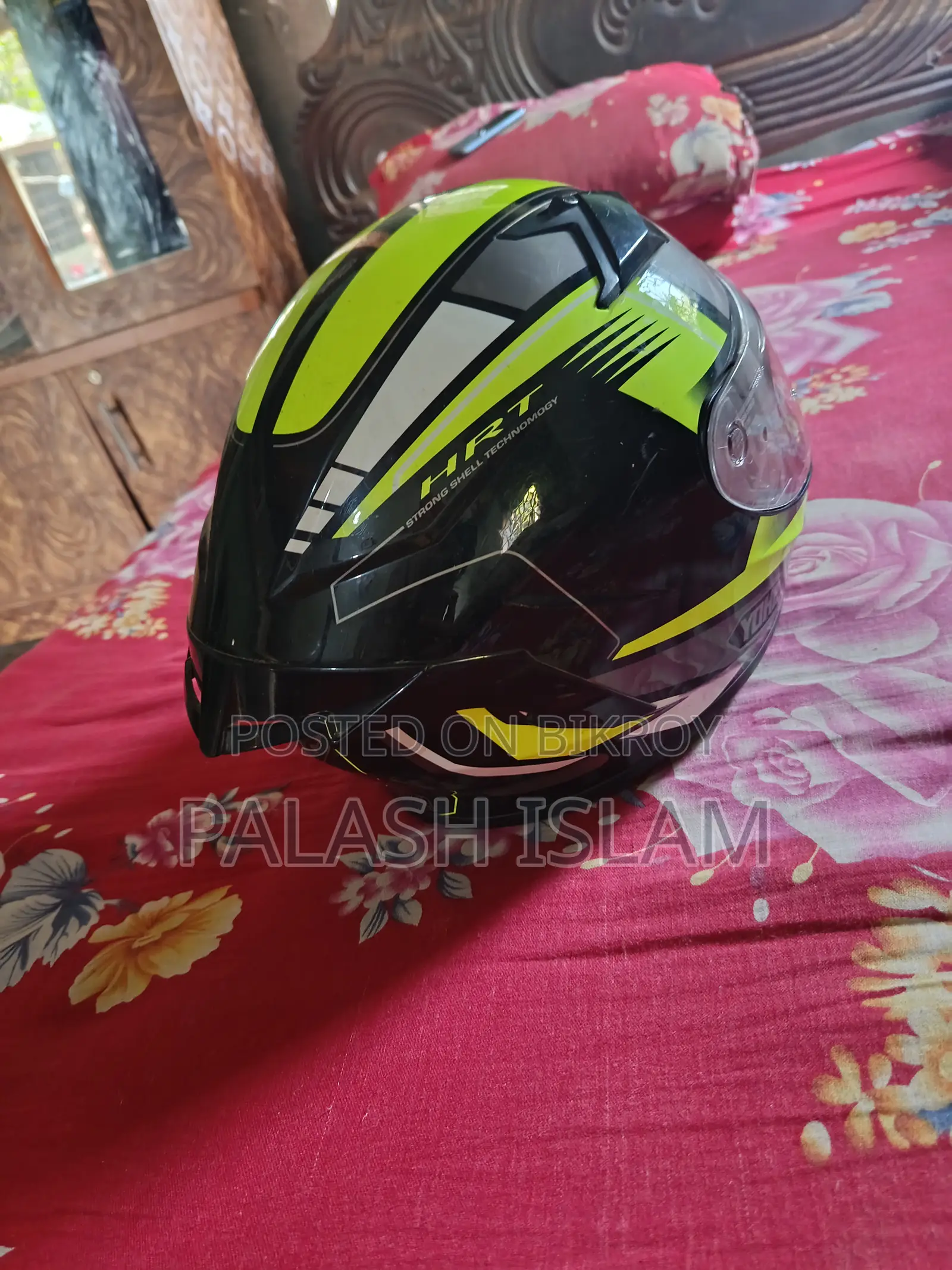 হেলমেট বিক্রির জন্য
