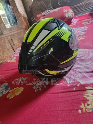 হেলমেট বিক্রির জন্য