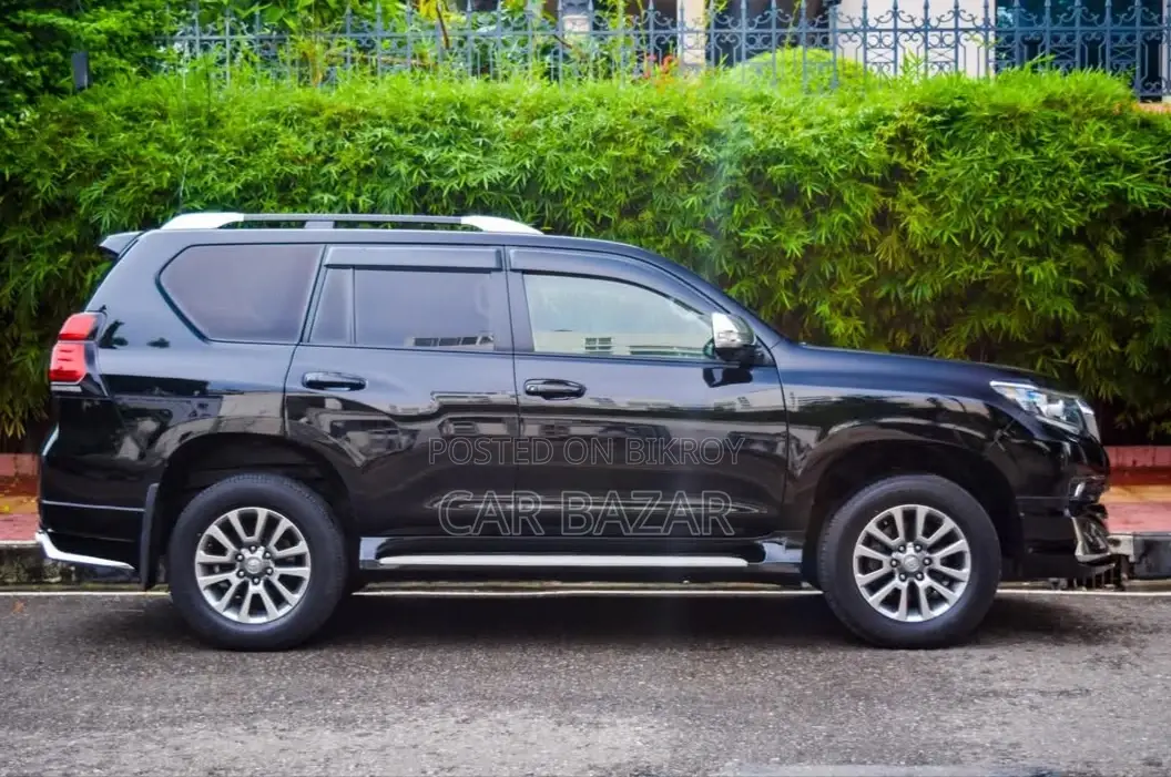 Toyota Prado Tx-L limited BLACK 2017