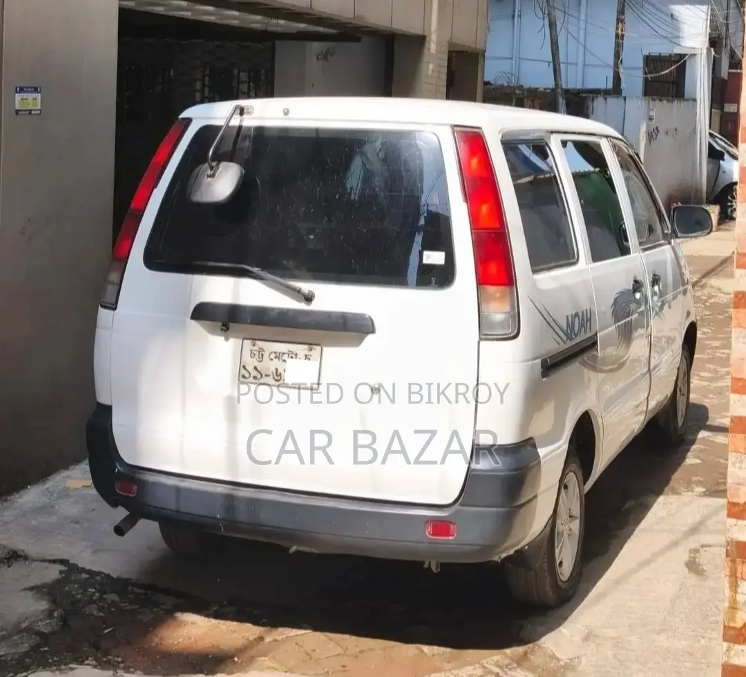 Toyota Noah Kr42 Extremely Fresh 2006