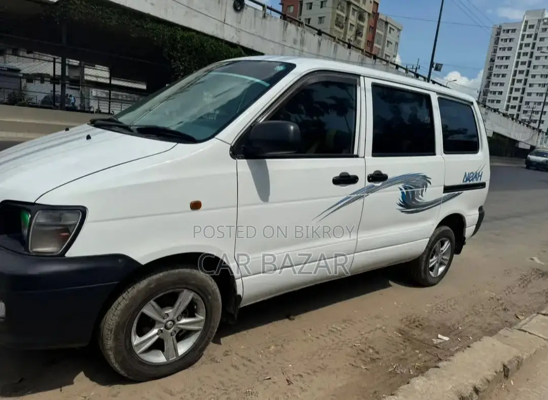 Toyota Noah Kr42 Extremely Fresh 2006