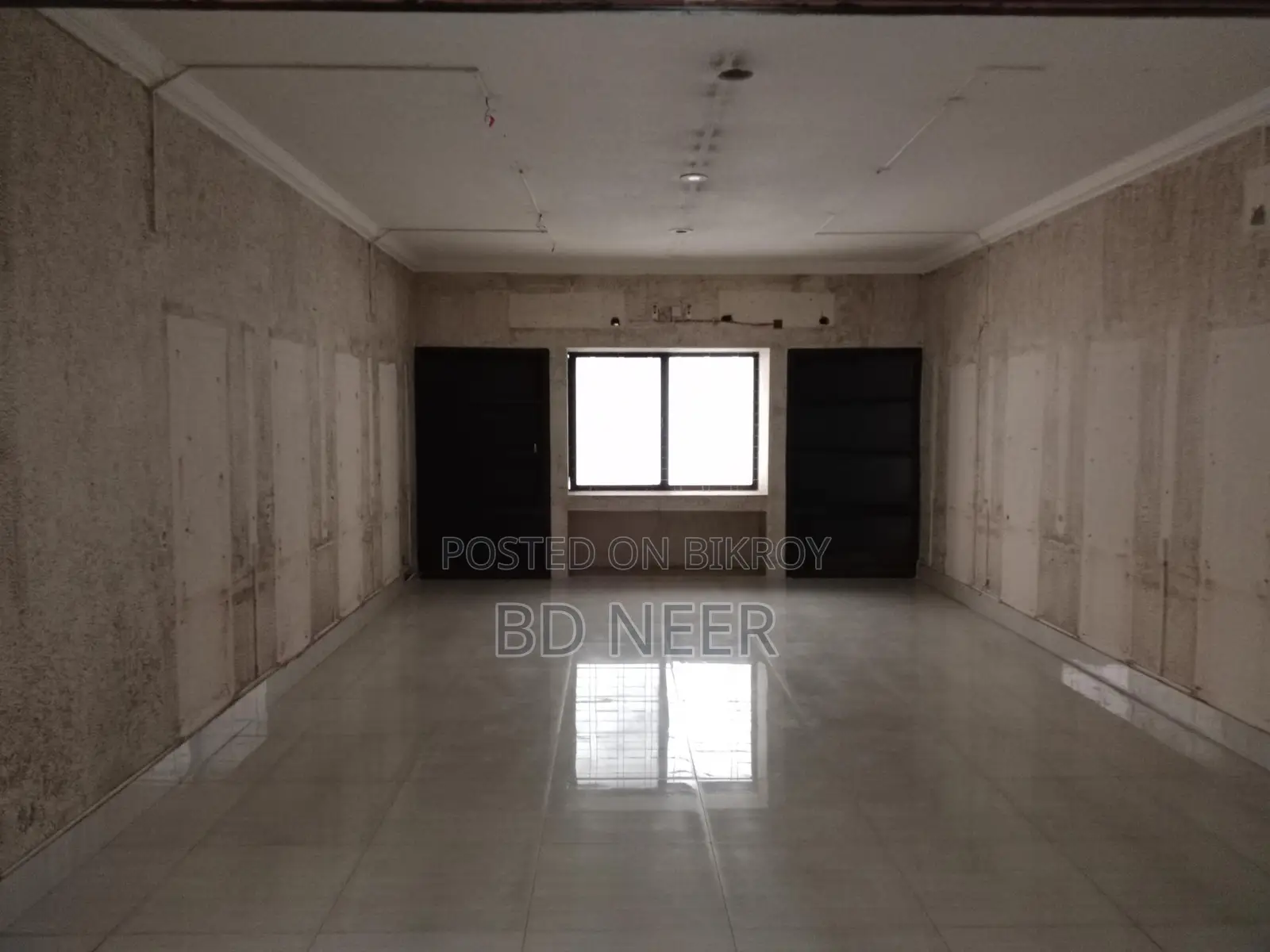 excellent 2500 sft office space available in Gulshan