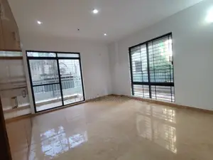 North Gulshan Brand New 4-Bedroom Apartment with Gym & Pool Facilities for Rent