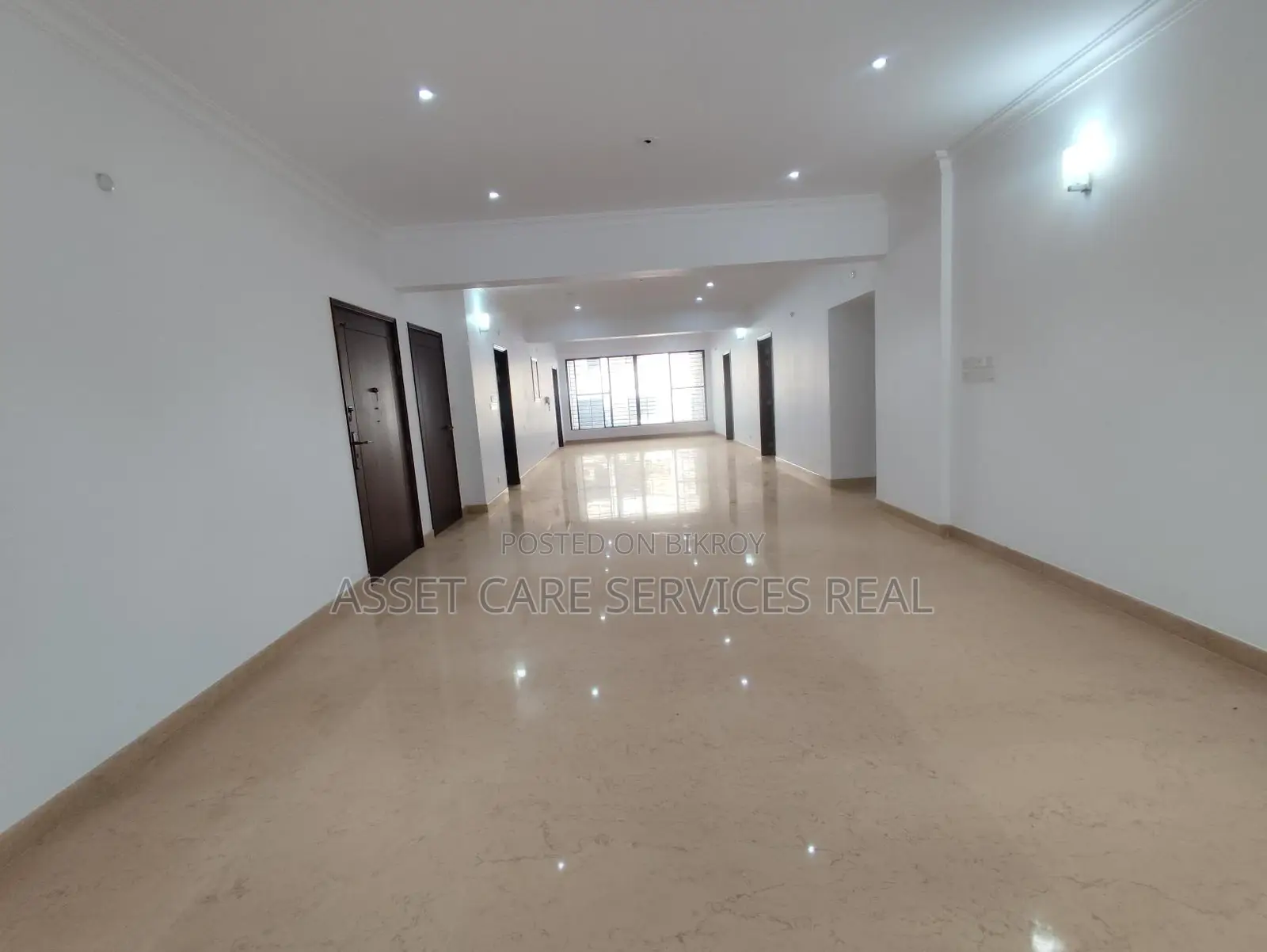 North Gulshan Brand New 4-Bedroom Apartment with Gym & Pool Facilities for Rent