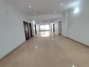 North Gulshan Brand New 4-Bedroom Apartment with Gym & Pool Facilities for Rent