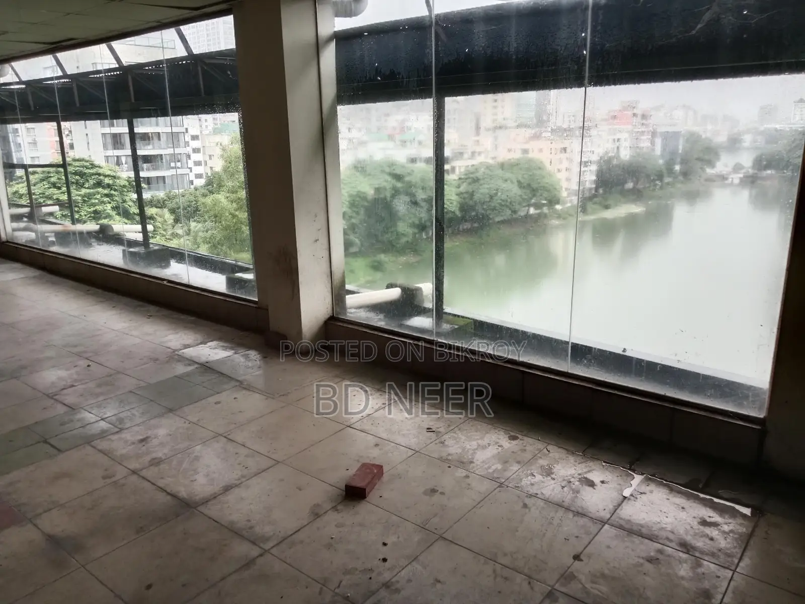 Commercial 6000 sft office space available in banani