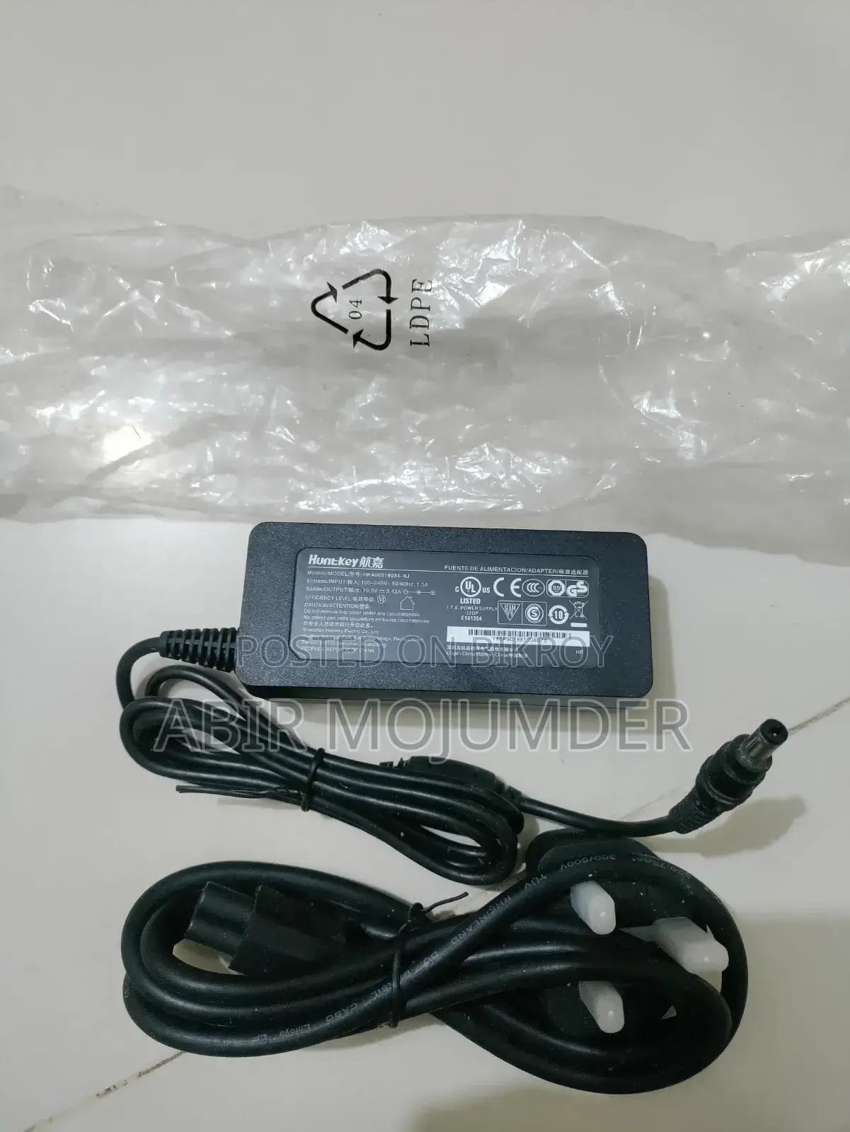 Huntkey 65W HP Laptop Charger. Brand new, never used.