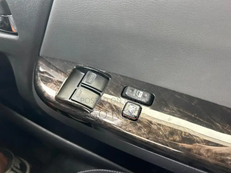 Toyota Hiace SGL Dark Prime II 2020
