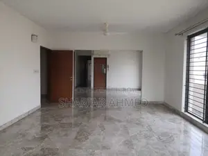 Lake Views With Quality Finishing A 4190 Sqft Apt For Rent In Gulshan