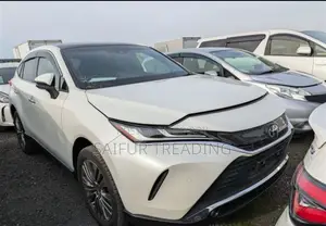 Toyota Harrier Pearl 2021
