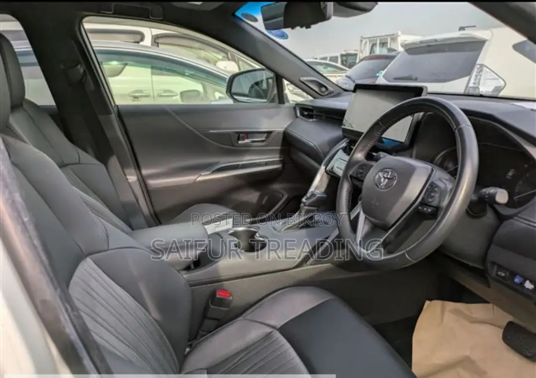 Toyota Harrier Pearl 2021