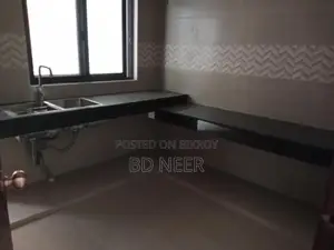 brand new 4 Bed room apt available in banani