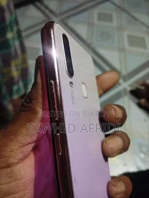 Vivo Y17 256 GB