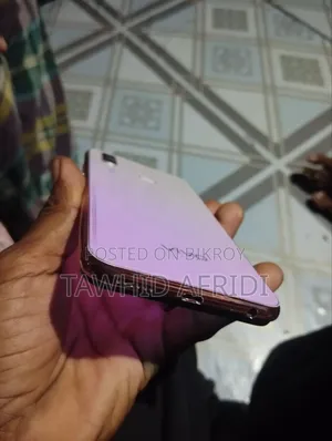 Vivo Y17 256 GB