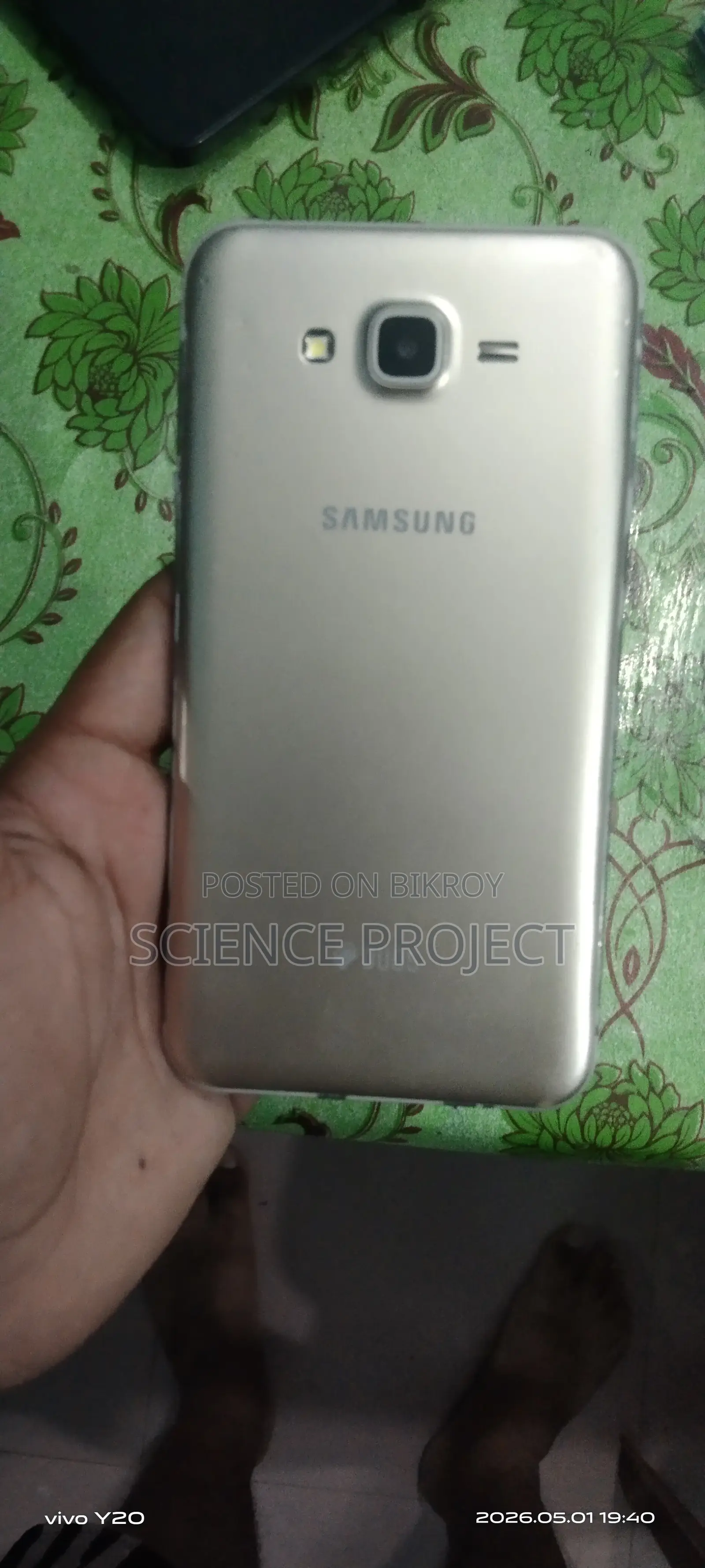 Samsung Galaxy J7 16 GB Orange