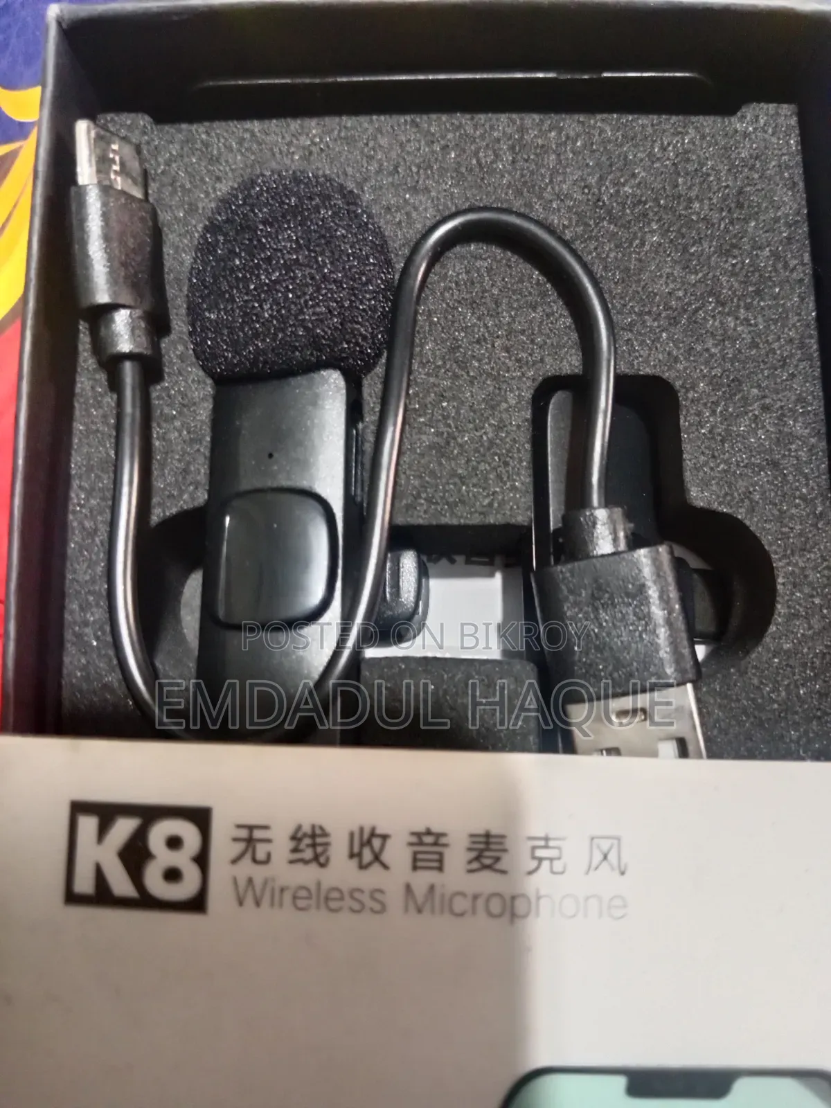 Noise Cancelling Wireless Microphone and Video Stand