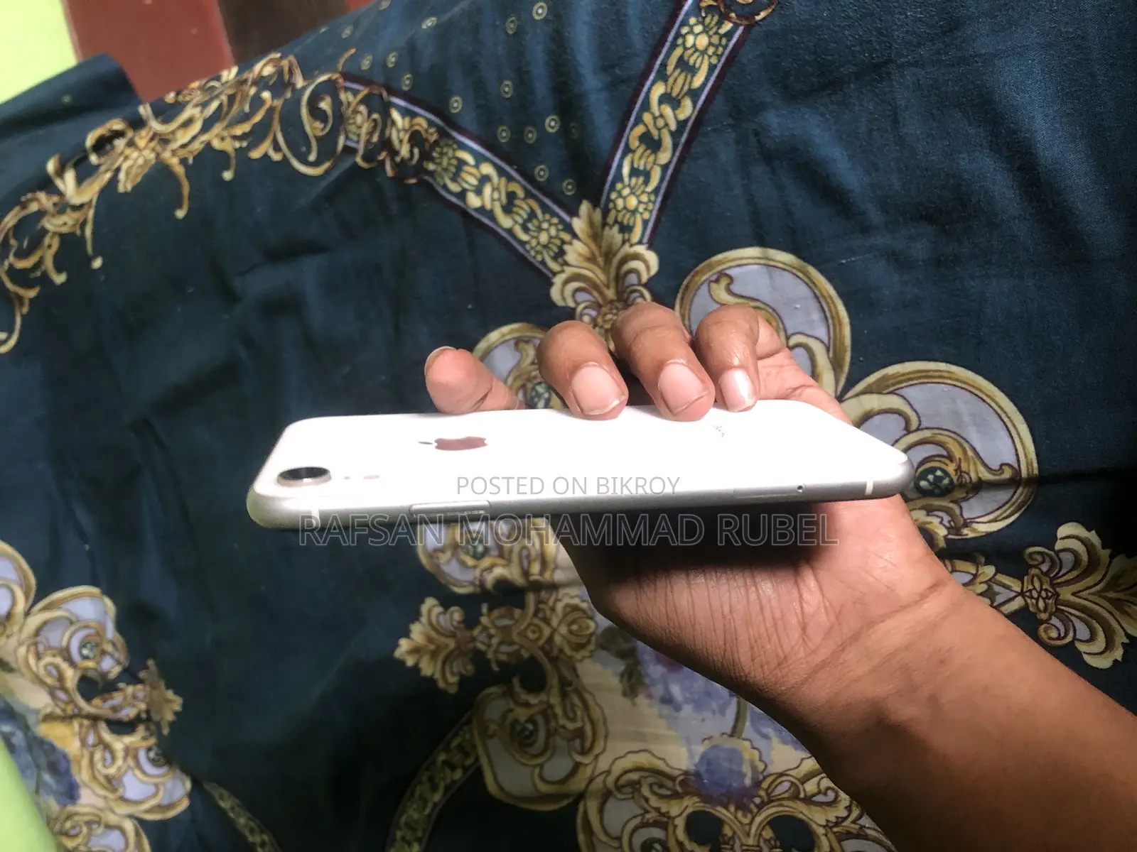 Apple XR 128 GB White
