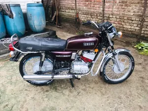 New Yamaha 1996