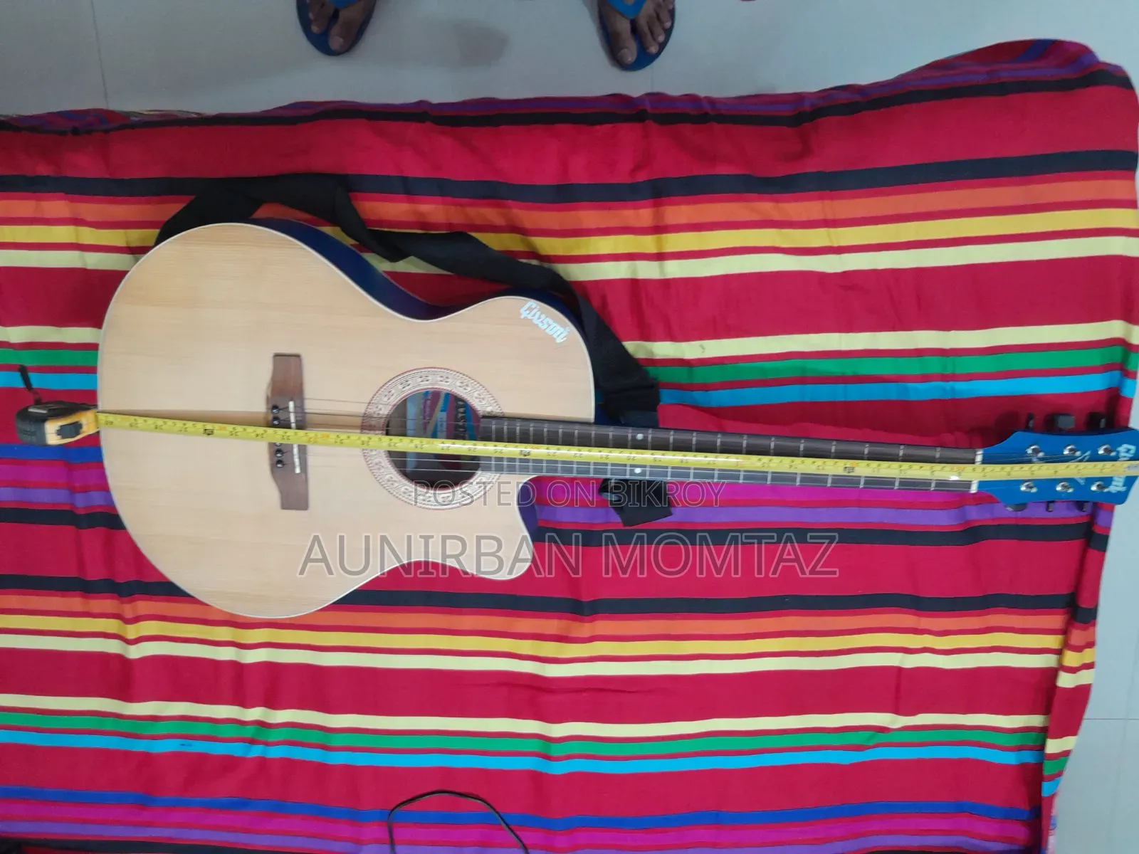 Givson Venus Acoustic Guitar