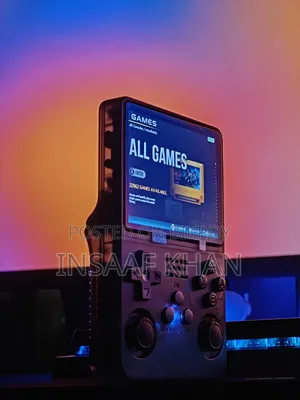 R36s Gaming Console 21,000 Games 64gb