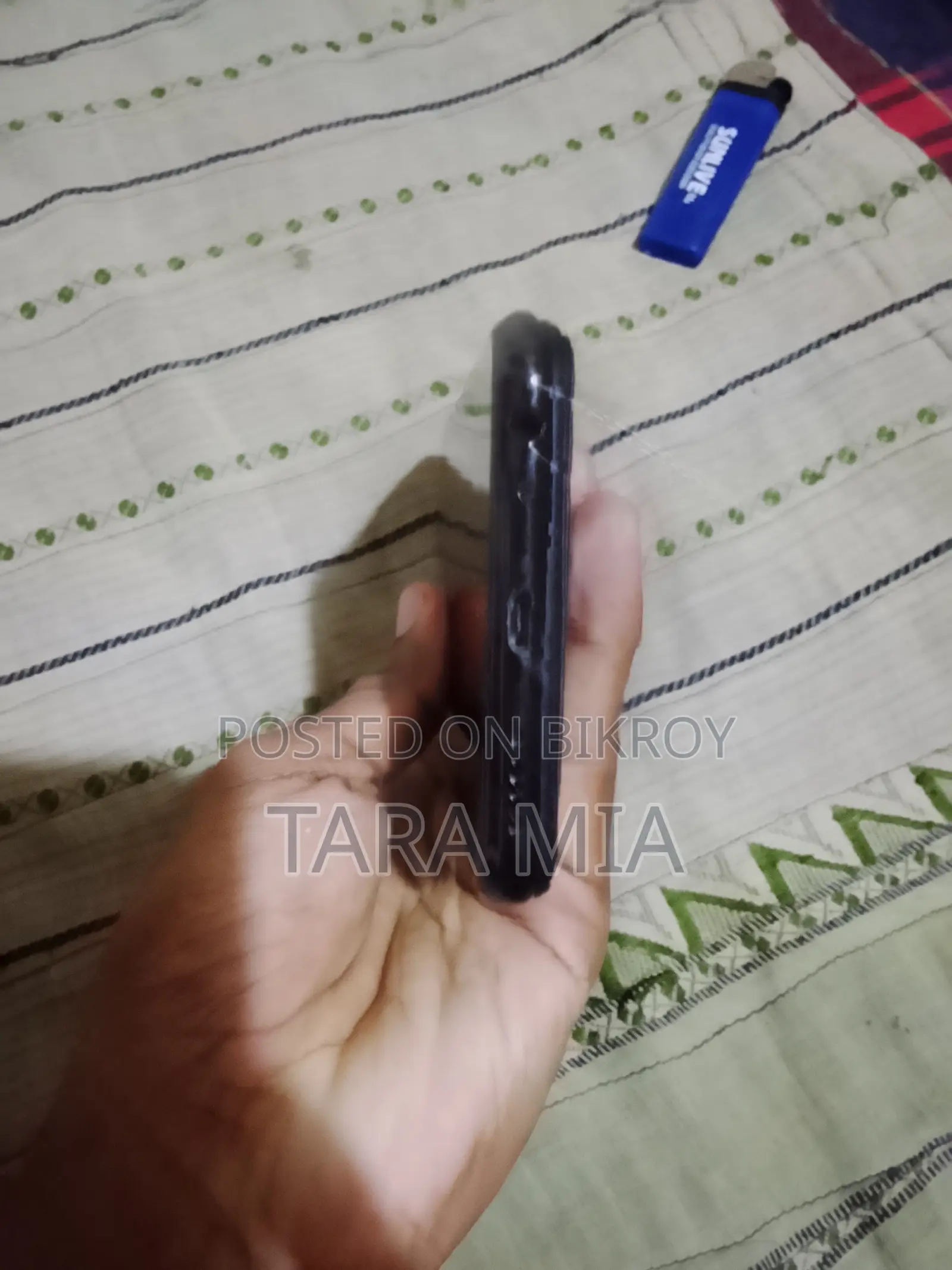 Vivo Y17 256 GB Red