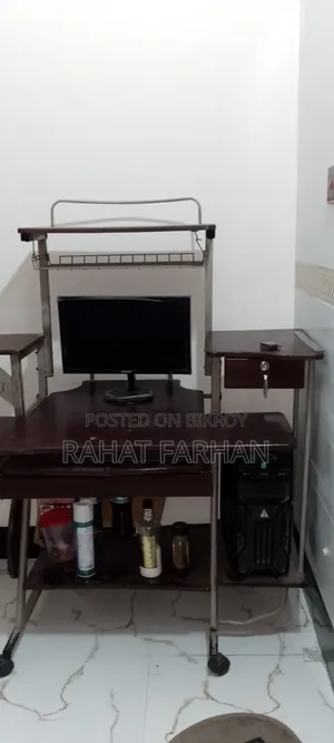 Modern Computer Table