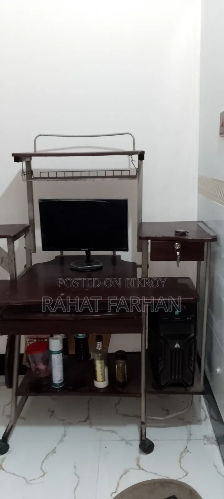 Modern Computer Table