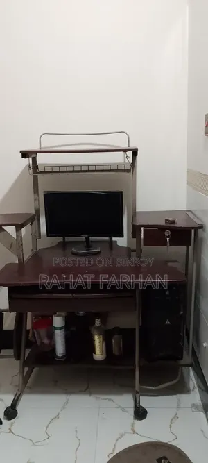 Modern Computer Table