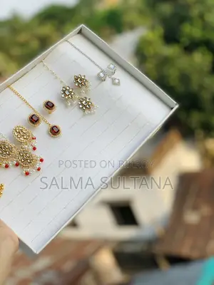 Earring Set