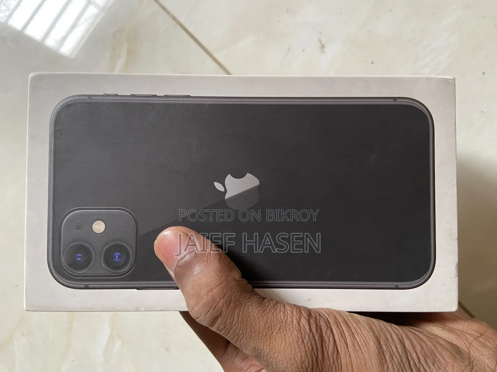 Apple iPhone 11 64 GB Black