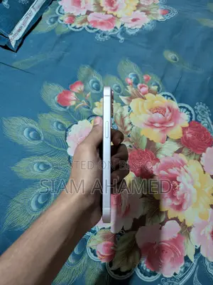 Apple iPhone 13 128 GB Pink