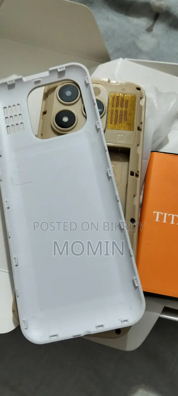 New Titanic T-200 White