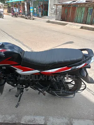 Bajaj Discover 125 2024 Black