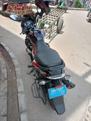 Bajaj Discover 125 2024 Black