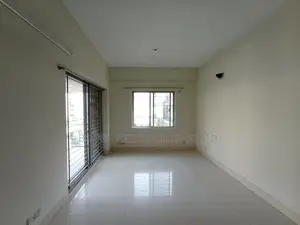 উত্তরায় ৩ বেডরুমের অ্যাপার্টমেন্ট ভাড়ার জন্য