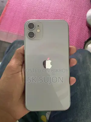 Apple iPhone 11 64 GB Purple
