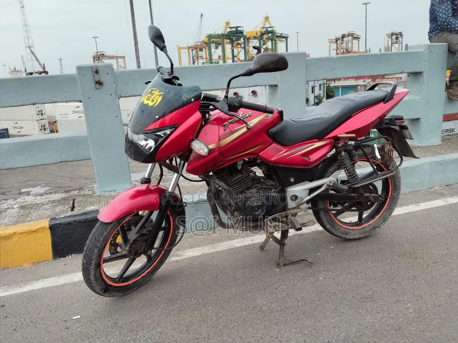 Bajaj Pulsar 150 2010 Red