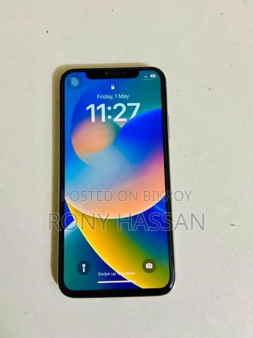 Apple iPhone X 64 GB White