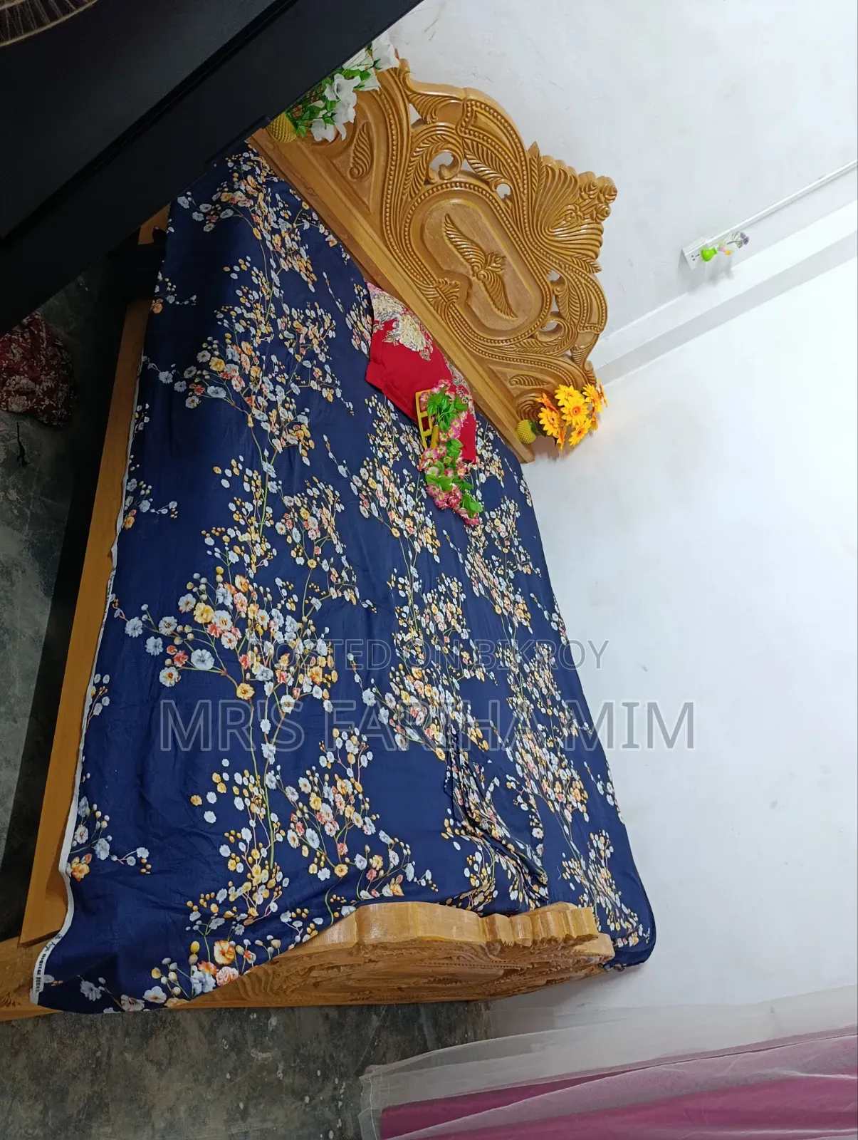 Teak Wood Bed