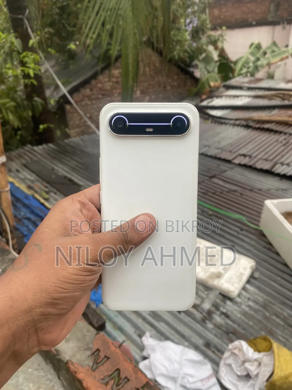 নতুন Tecno Pova ১২৮ জিবি সাদা
