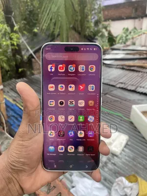 নতুন Tecno Pova ১২৮ জিবি সাদা