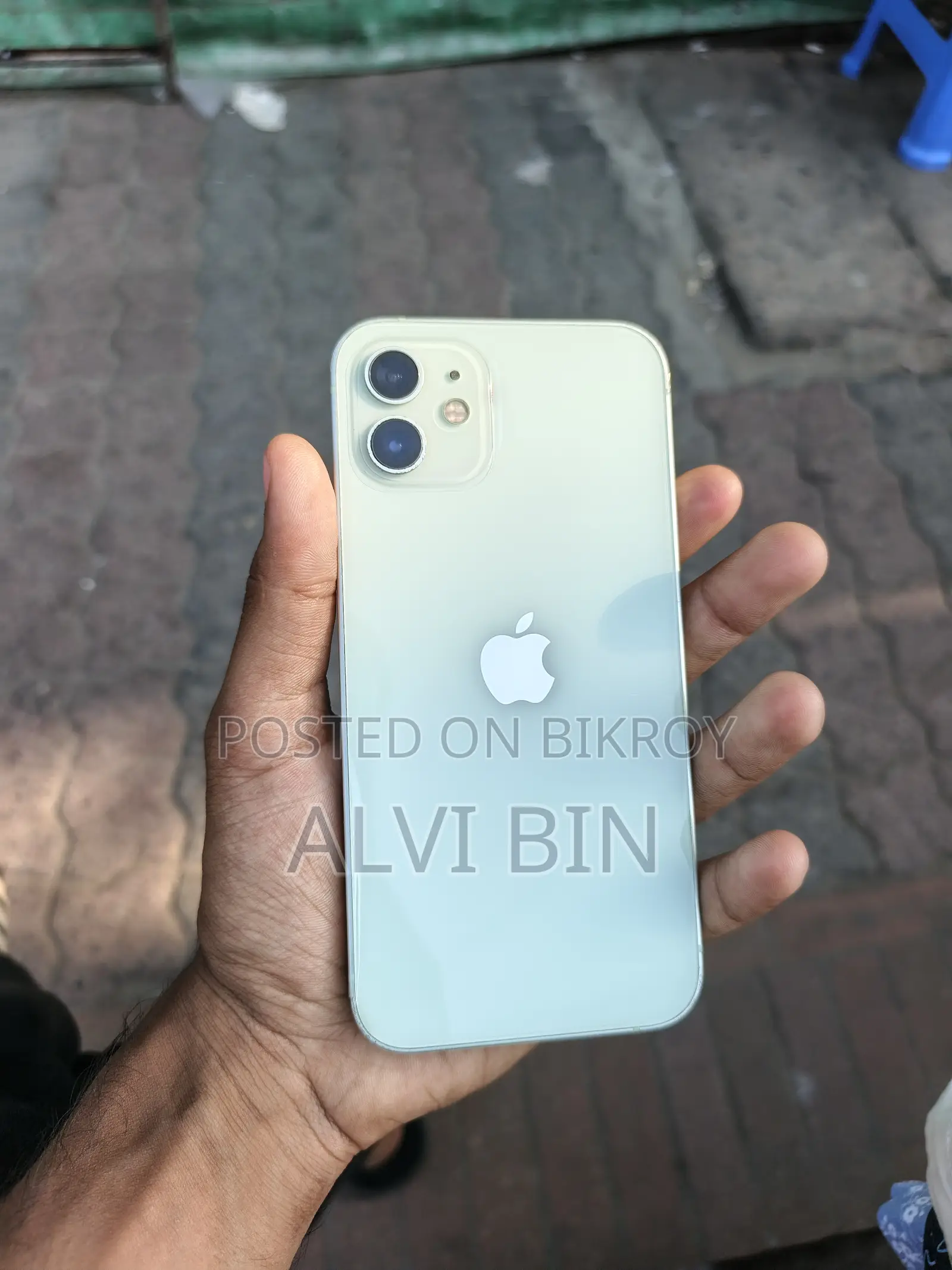Apple iPhone 12 64 GB Blue