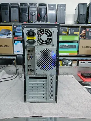 Desktop Computer 4GB Intel Core I3 HDD 500GB