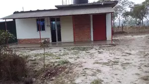 ফার্ম করার স্থাপনাসহ জমি ভাড়া