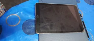Apple iPad Air 128 GB White