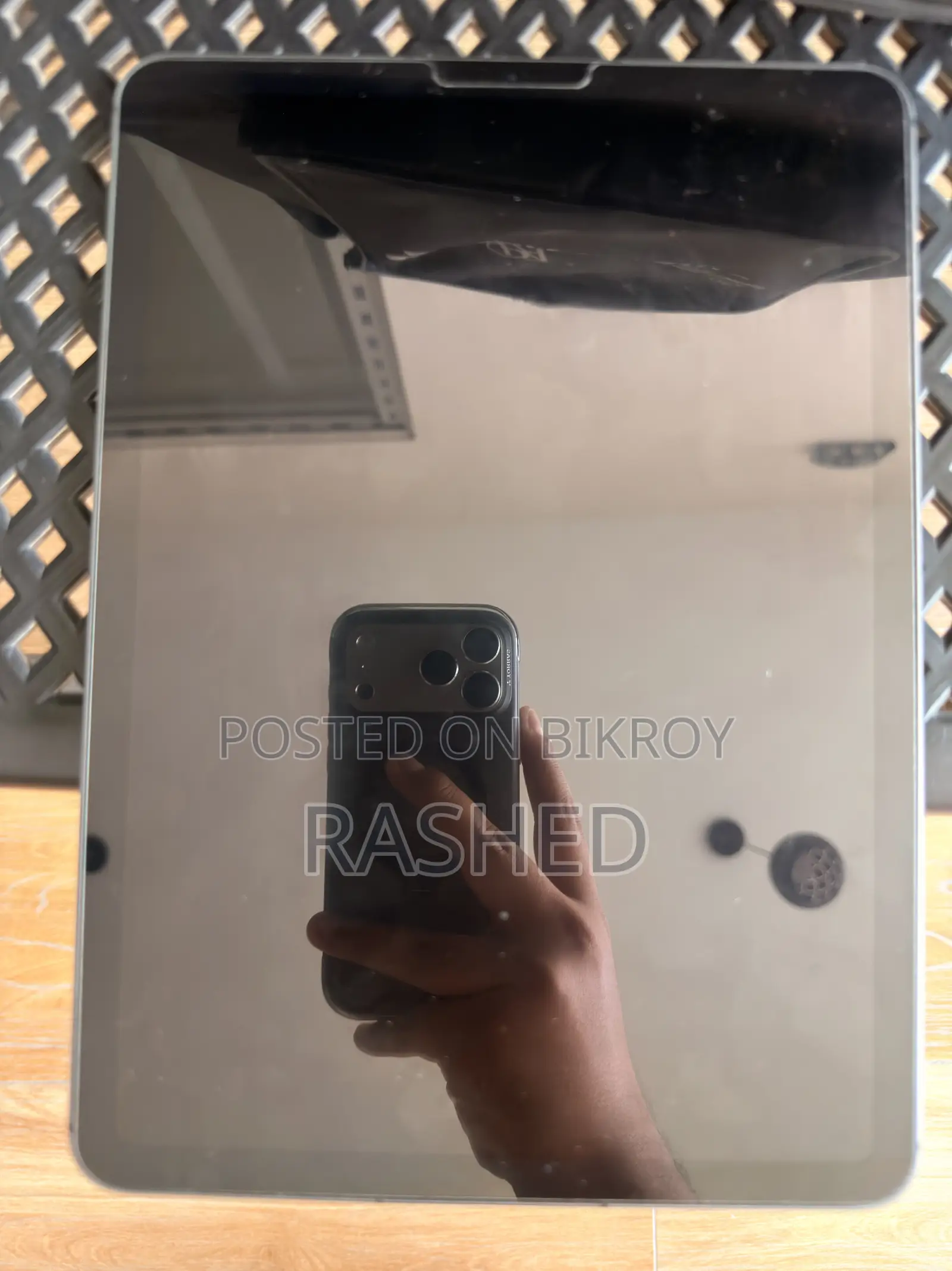 Apple iPad Air (2020) 64 GB Gray