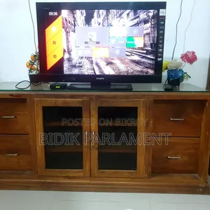 TV Trolley, Chittagong Teak
