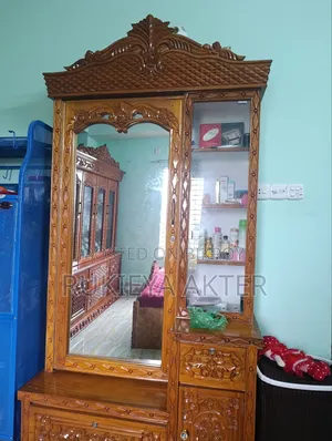 Road Series Card Dressing Table